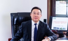 李为民教授获颁国际科学中心“荣誉医师”称号