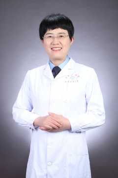 驻马店市中心医院刘秀玲主任：子宫肌瘤保宫治疗，这些误区你中了几条？