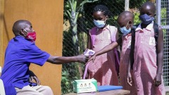 अफ़्रीका में दो तिहाई से अधिक लोग कोविड-19 से संक्रमित हो सकते हैं : डब्ल्यूएचओ