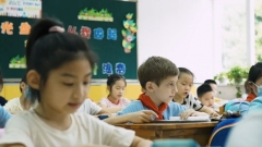 [50 anni di amicizia] Scuola elementare del popolo di Chongqing: infanzia felice e contatto con altre culture