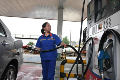 China cortará preços de gasolina e diesel no varejo