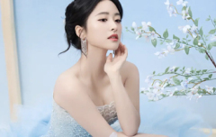 沈月淺藍(lán)色紗裙造型釋出 薄紗遮面靈動(dòng)甜美可人