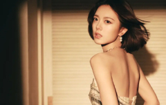 赵今麦穿露背裙身材凹凸有致 回眸浅笑又纯又欲