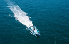 导弹快艇编队，出击！