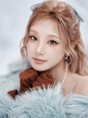 宋雨琦冰雪公主造型释出 完美诠释冬日魔法少女