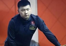 龙泽煌战胜卫冕冠军赛后采访：还需要学会如何比赛 保级应该问题不大 坚韧不拔终获突破