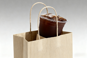 华网测评丨咖啡测评第一期：瑞幸、库迪、Manner冰美式口味比拼