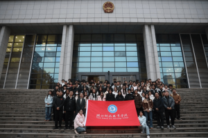 湖北科技职业学院“一站式”学生社区打造沉浸式法治课