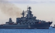 乌军无人机引导反舰弹打击：俄军莫斯科号殉爆弃舰
