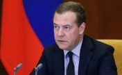 英国宣布制裁5名俄公民 梅德韦杰夫回应