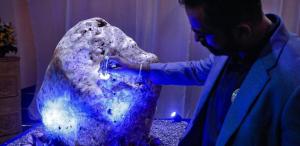 斯里兰卡发现世界最大单体蓝宝石