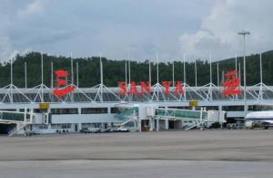 三亚机场：三亚出港前往北京航班均已取消