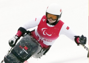 刘思彤夺得高山滑雪女子大回转（坐姿组）银牌