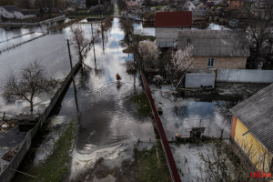 乌克兰军队放水淹村庄阻挡俄军 部长夸赞效果不错