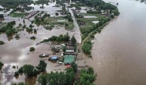 俄罗斯洪水肆虐 全国多处地点被淹没