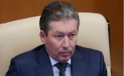 俄媒：俄卢克石油公司董事会主席坠亡 正调查死因