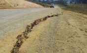 巴布亚新几内亚地震已致3人死亡