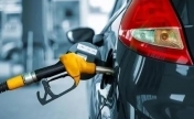 “油价同价”来临，燃油车真会被打得满地找牙？ 燃油车还有活路吗？