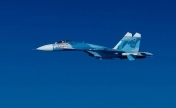 俄战机在黑海上空对法国空军飞机进行伴飞