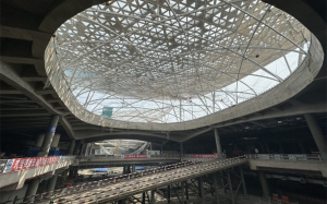北京城市副中心站主站房进入装修阶段