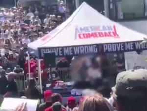 特朗普盟友演講時(shí)遭槍擊身亡 現(xiàn)場(chǎng)視頻曝光