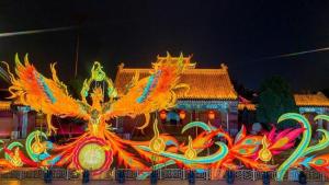 沉浸式花灯游变身文旅消费新热点