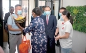 中国专家组赴非洲支援抗击埃博拉疫情