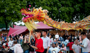 闹元宵 传祝福：海外多国民众感受中国文化魅力