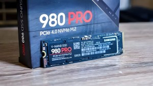 一年涨4倍！三星金士顿SSD本月第二次提价 价格直逼高端显卡