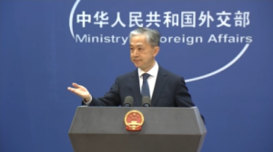 晚报|中方谈俄美元首峰会 朔尔茨正式当选德国总理