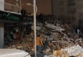 土耳其地震灾后现场曝光：建筑被夷为平地