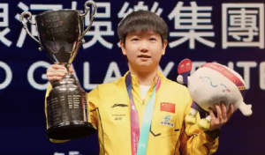 孙颖莎连续4年女单年终世一！孙颖莎2025WTT成绩：单打六冠，外战无失
