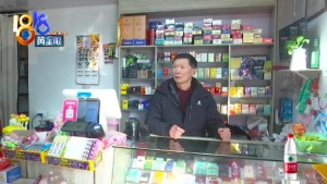 十多米外又开一家 相邻超市开业老板担心零距离烟草证