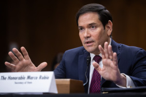 鲁比奥等向国会高层通报伊朗相关情况 军事部署引猜测