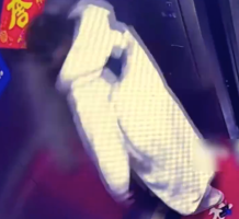 按时吃饭！过年饮食不规律电梯内低血糖晕倒 女生回应