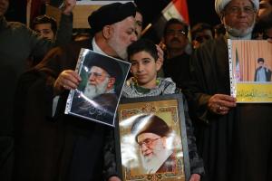 哈梅内伊遇袭身亡 美以联合行动斩首成功