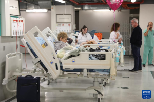 以色列最大医院紧急转移至地下停车场 临时病房能容纳2000名患者 警戒级别提升至最高级