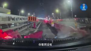 男子犯困开智驾连撞30米水马 智驾非疲劳驾驶神器