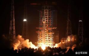 两箭发射成功：展现航天实力