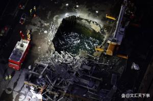 500吨配重坠落日19岁棒球少年身亡 悲剧施工现场