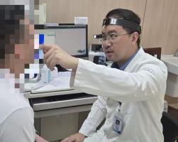 女子持续鼻塞竟是鼻腔内长了肿瘤 鼻炎难愈原来是长了肿瘤