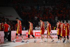 媒体：中国男篮需要一次破而后立 沉默与反思