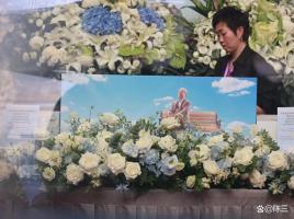 钟景辉出殡 谢君豪扶灵周润发送别 演艺界共悼大师