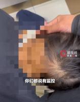 父女遭人围堵4岁女儿被吓哭 外卖小哥挺身而出