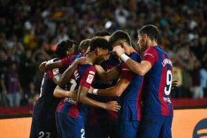 西甲：巴萨小胜塞维利亚暂回榜首