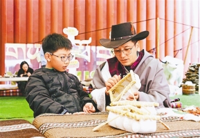 “传统＋科技”沉浸式体验 跨越时空的文博之旅