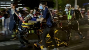 台湾屏东火灾造成10人死亡、98人受伤：工厂发生2次爆炸