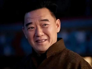李立群酒后立遗嘱说上海房子给女儿，儿子一听脸就黑了当场发飙