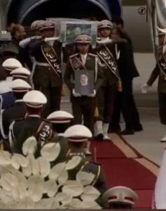 外媒：伊朗总统莱希遗体运抵德黑兰，全国哀悼5天