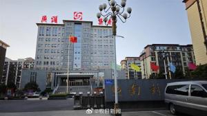 到22歲就分房社區(qū):老人每年領(lǐng)7000元 福利政策引關(guān)注